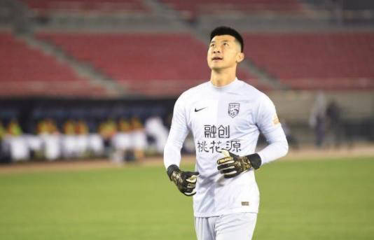 成都蓉城有望与24岁的法甲王牌签订新合同，未来表现值得期待