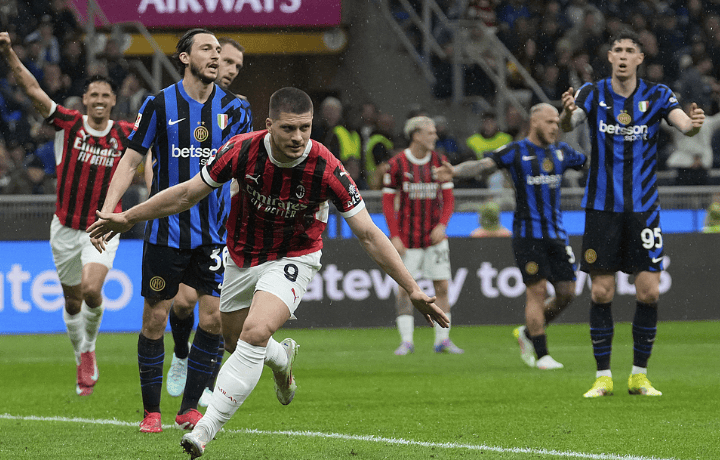 吃饭睡觉打国米！米兰遇到国米就来劲！联赛摆烂，杯赛狂