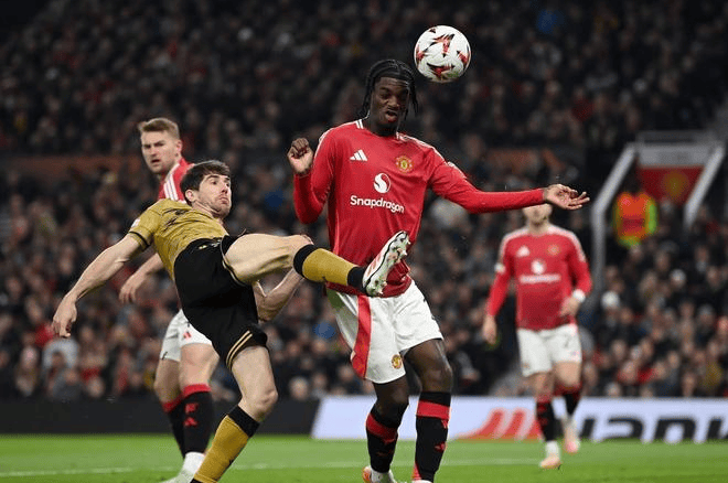 3000万贱卖7200万新星？曼联锋线大洗牌暗藏三重隐忧